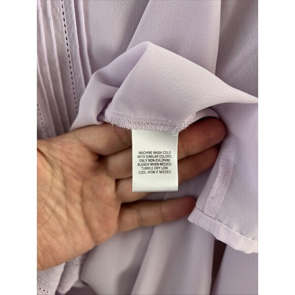 Covington Women's Blouse Size L Lilac Purple Chiffon Sheer Button Front Top - Picture 5 of 8